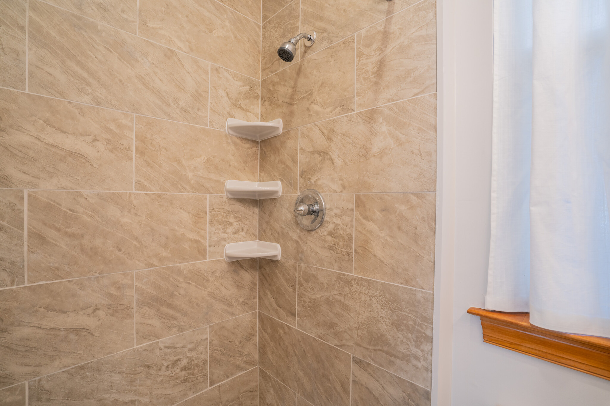 First floor front bathroom - 505 North Washington Street
