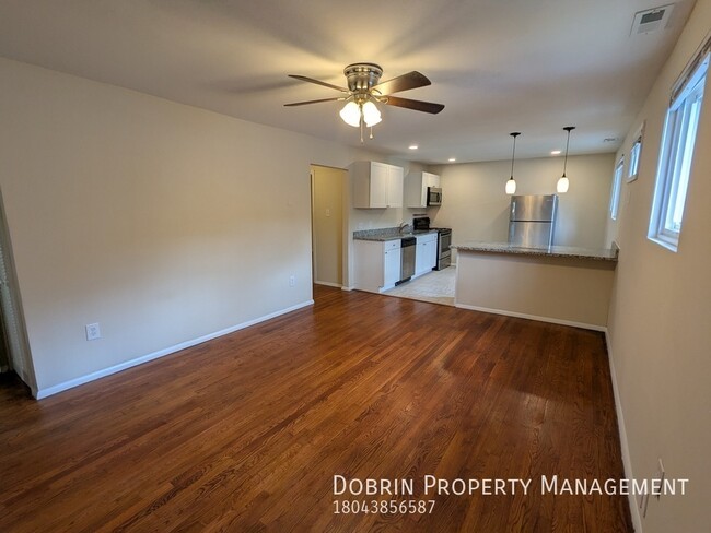 Building Photo - 1422 Winder St