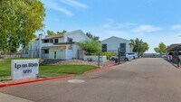 Building Photo - FANTASTIC 2 BEDROOMS 2 BATHS FOR LEASE SOU...