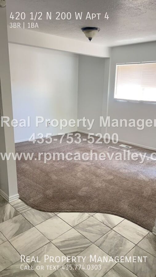 Building Photo - 420 1/2 N 200 W Apt 4-