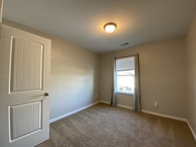 Building Photo - Welcome Home