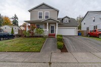 Building Photo - 3-bedroom, 2.5-bathroom Pet Friendly Home