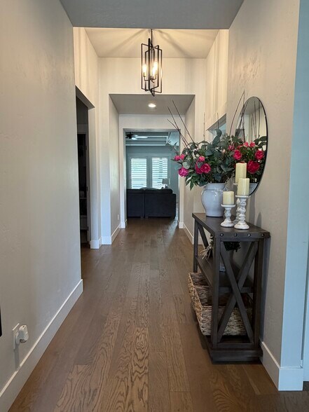 Building Photo - 11687 W Triloba Dr