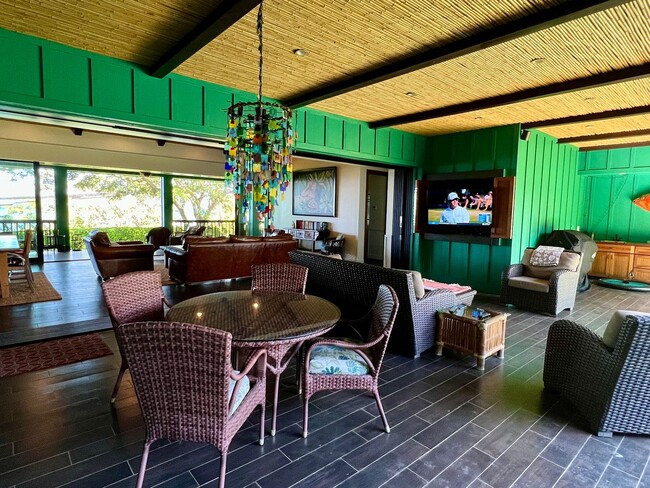 Building Photo - Luxury Oceanview Estate | Fully Furnished ...