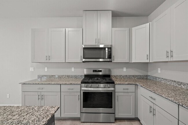 Building Photo - 4035 Beech Fern Ave