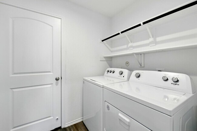 Building Photo - 40518 Crisp Beech St