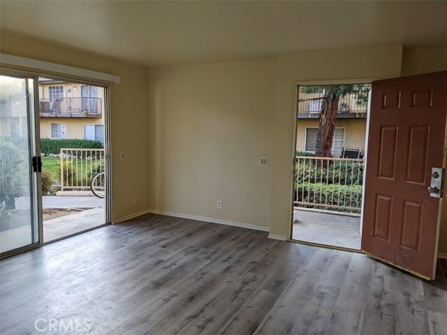 Building Photo - 1365 Crafton Ave