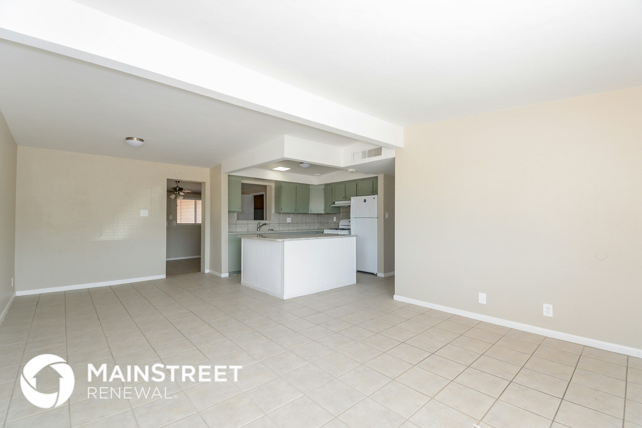 Building Photo - 1051 S Duke Dr