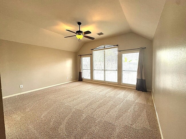 Building Photo - 20927 Nashland Ct