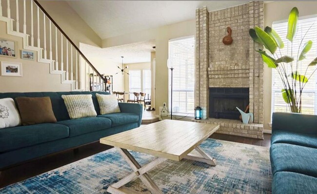 Building Photo - 3834 Carya Cir