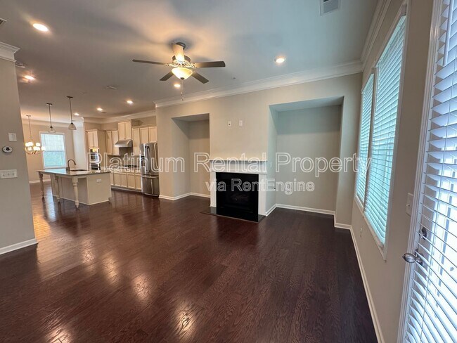 Building Photo - 707 Topsail Ln