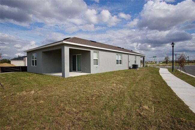 Building Photo - 1703 Post Oak Dr