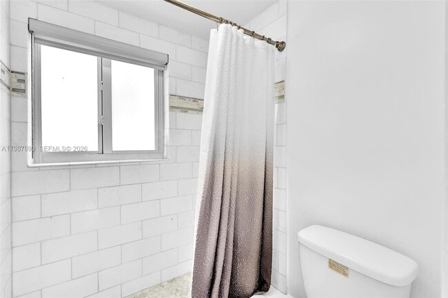 Building Photo - 4144 El Mar Dr