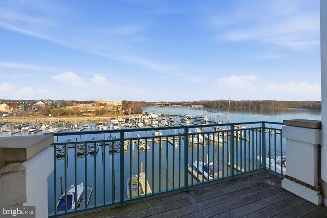 Building Photo - 500 Belmont Bay Dr