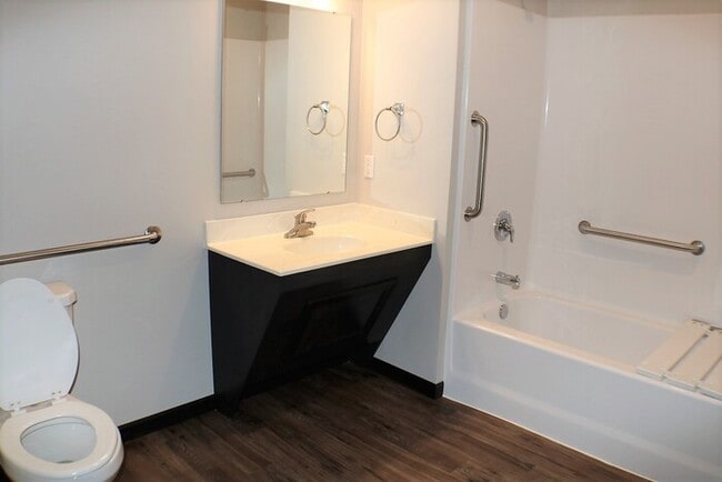 Building Photo - $1,285 | 1 Bedroom, 1 Bathroom Condo | ADA Compliant | No Pets | Available for Immediate Move In!