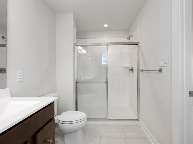 Building Photo - BeachTree Preserve Beauty | Finished Basement, Pool Access & Lawn Care Included
