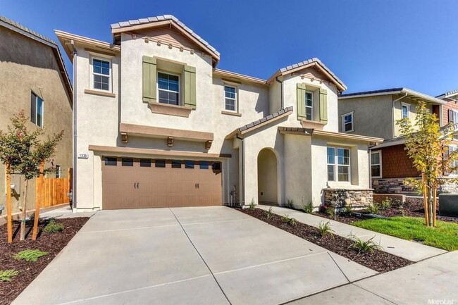 Primary Photo - Home in Whitney Ranch Backing up to Greenb...