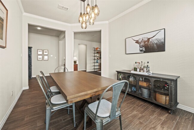 Building Photo - 9019 Stanley Oak Dr