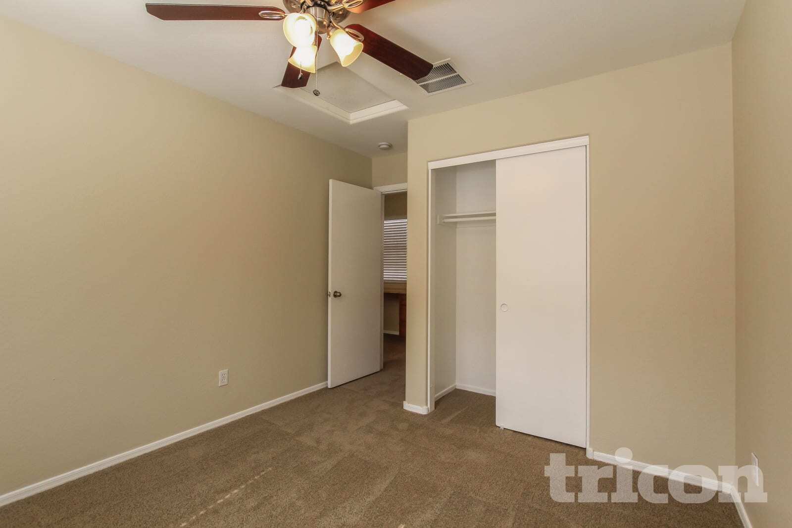 Building Photo - 9343 W Payson Rd