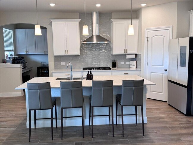 Building Photo - 266 Sugar Cane Rd