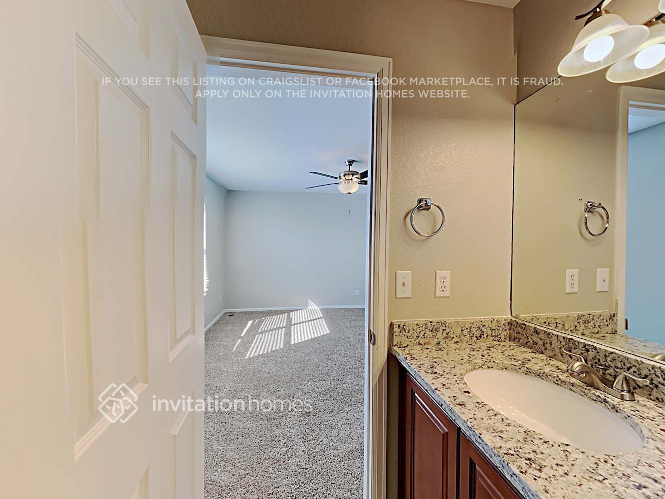 Building Photo - 10736 Darneal Dr