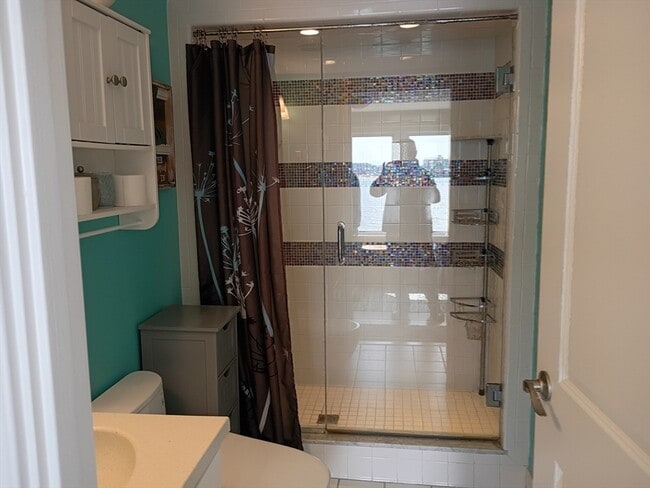 Building Photo - 39 Harbor St