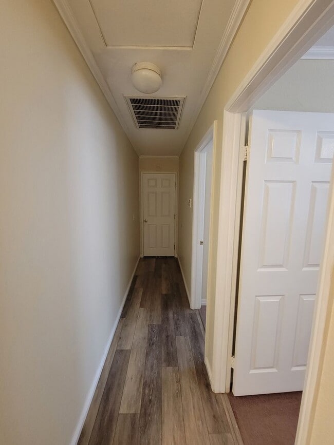 Building Photo - Beautiful Home available in Brawley