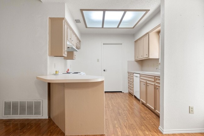 Building Photo - 3513 103rd St