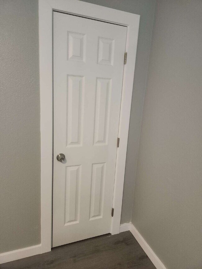 Building Photo - NEWLY RENOVATED 2BD/1BA – CALL TODAY NORTH PHOENIX