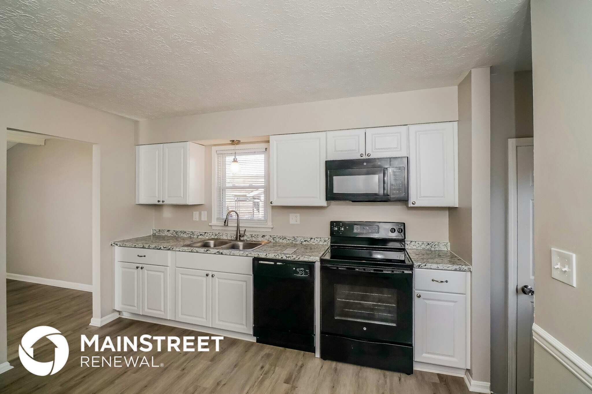 Building Photo - 8000 Cloverport Ct