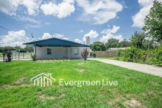 Building Photo - 2935 Park St