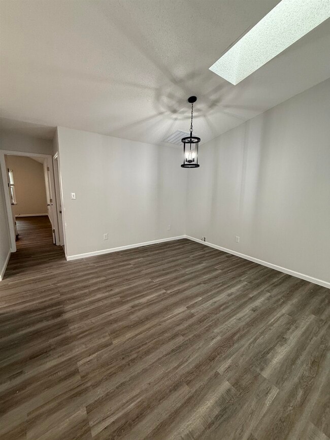 Building Photo - 4008 Bothwell Terrace