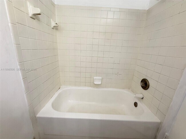 Building Photo - 4295 NW 114th Terrace