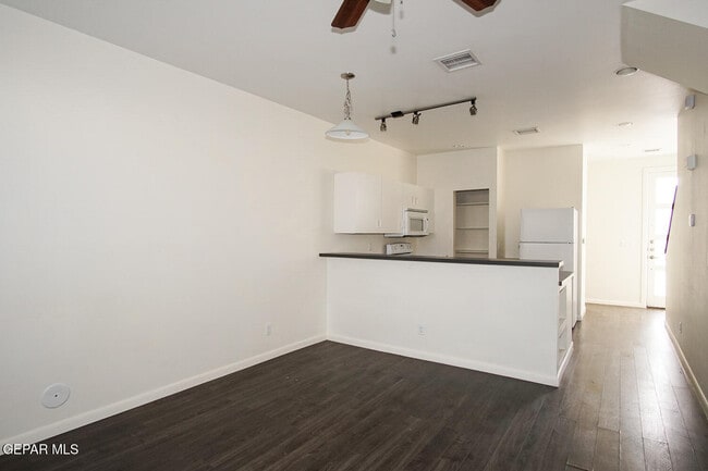 Building Photo - 6262 Woodrow Bean Transmountain