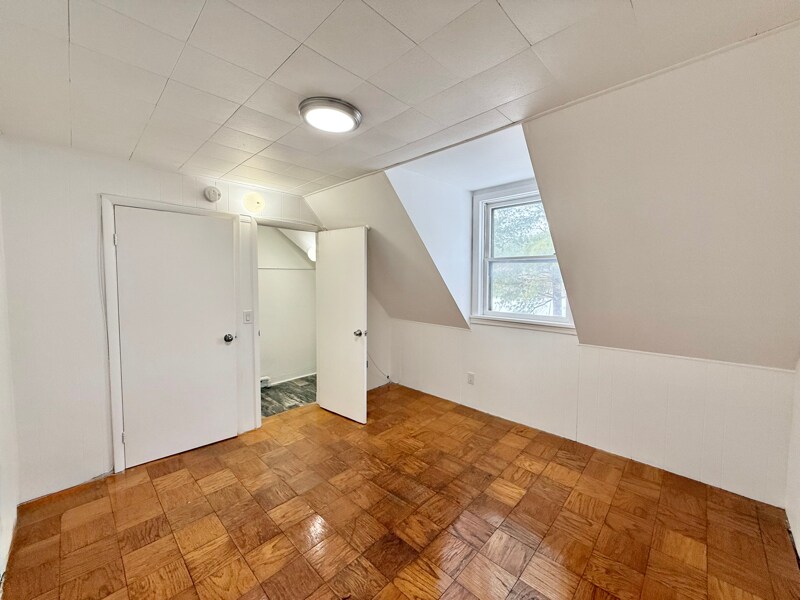 Building Photo - 32 Garner St