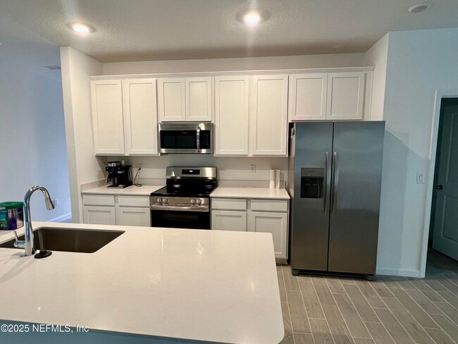 Building Photo - 1586 Lachlan Cir