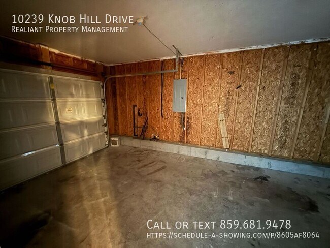 Building Photo - 10239 Knob Hill Dr