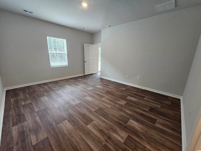 Building Photo - 789 Wapama St