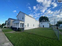 Building Photo - 1237 Lindsay Ave