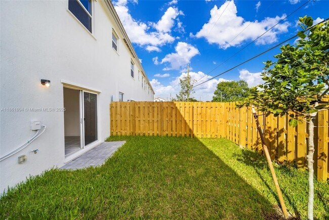 Building Photo - 28871 SW 162nd Ct