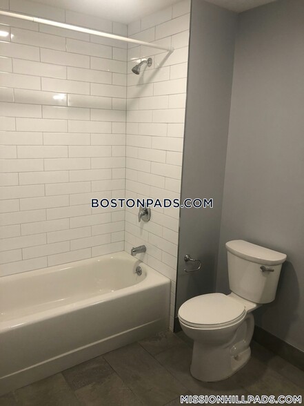 Building Photo - 35 S Huntington Ave