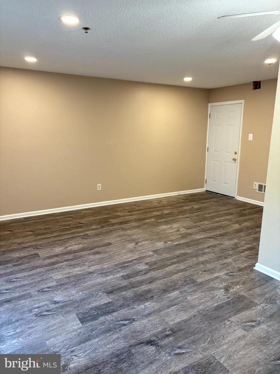 Building Photo - 221 Highland Blvd