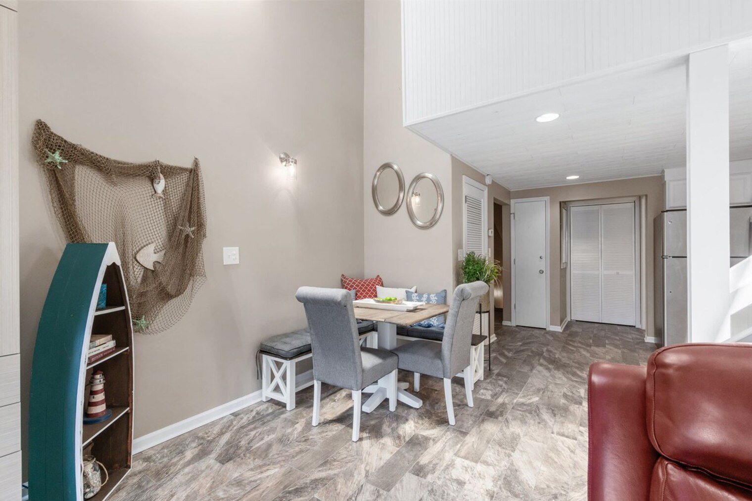 Building Photo - 27-E Colony Dr