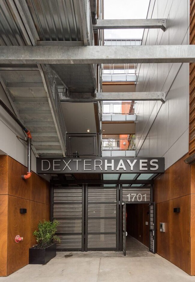 Interior Photo - Welcome to Dexter Hayes! Modern convenienc...