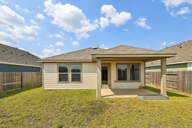 Building Photo - 920 Gentle Moss Dr