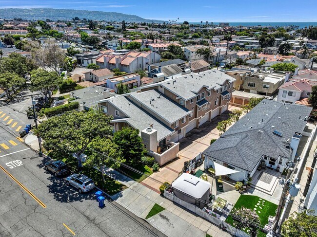Building Photo - 203 N Lucia Ave