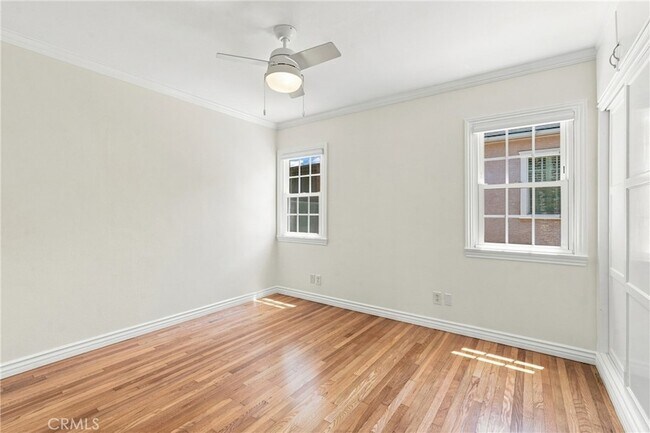 Building Photo - 1408 Harkness St