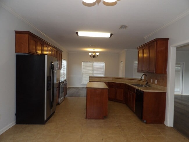 Building Photo - Hannah Road, Enterprise, AL