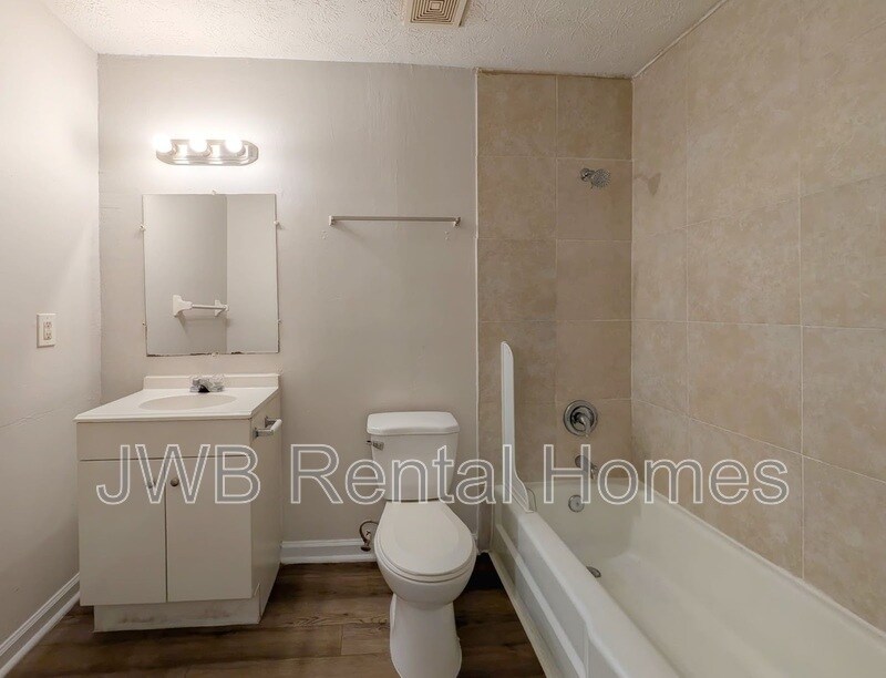 Building Photo - 2873 Yellow Pine Ct