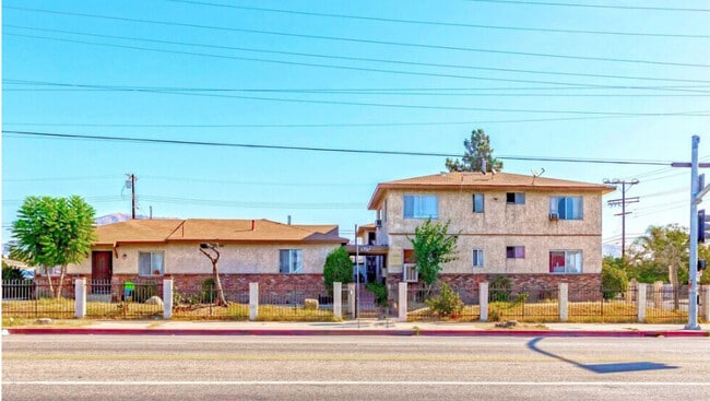 Building Photo - 11700 Glenoaks Blvd